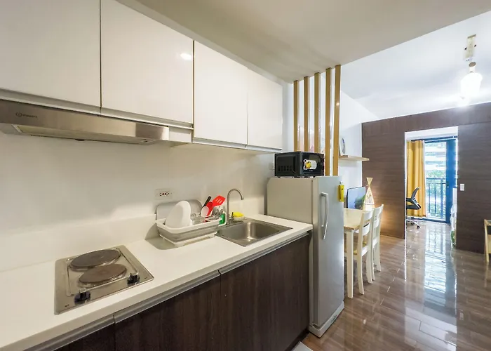 Gemstonebr In Smdc Air Residences Apartment *