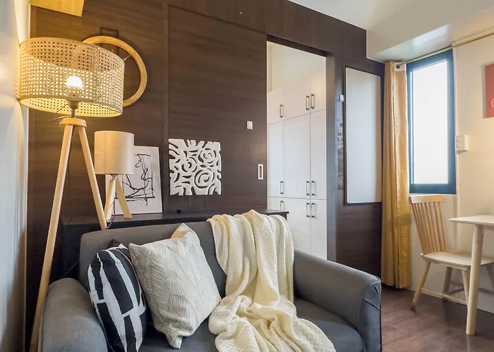 Gemstonebr In Smdc Air Residences Apartment