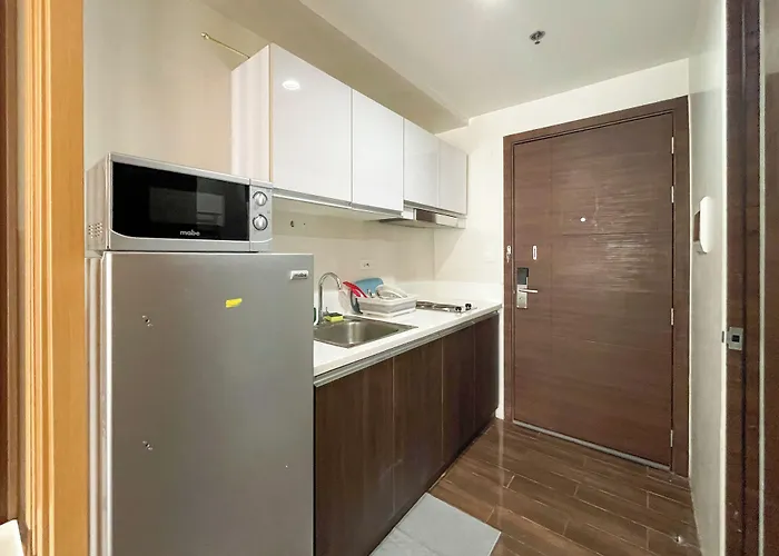 Gemstonebr In Smdc Air Residences Apartment *